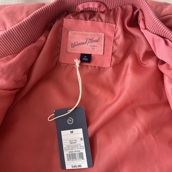 NWT UNIVERSAL THREAD CORAL THICK BOMBER JACK W ZIPPER &BUTTONS SZ:M - Picture 3 of 3